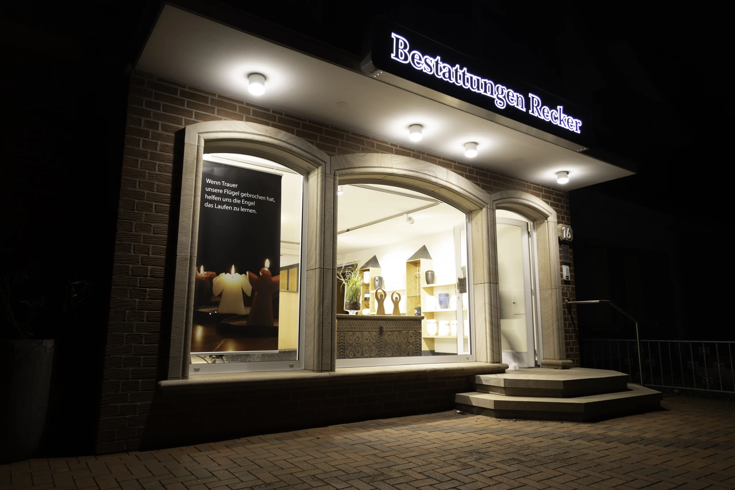 Bestattung-Recker-Bestattungen-Wallenhorst